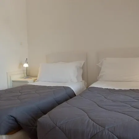 Tenuta Della Guardia Hotel 3*