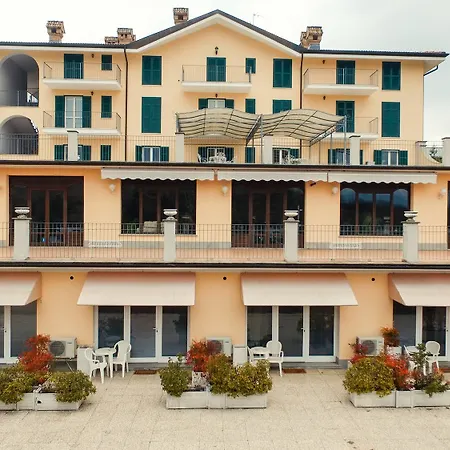 Tenuta Della Guardia 3* Гави