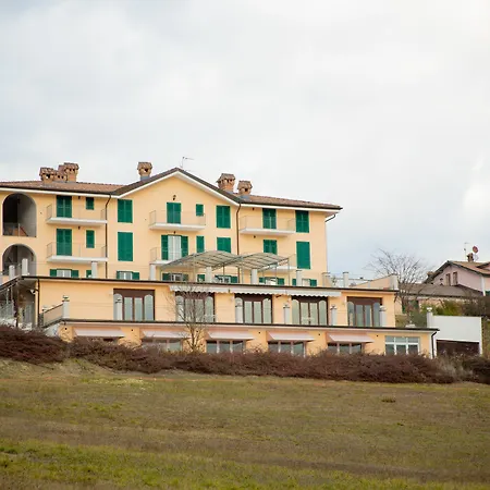 Tenuta Della Guardia Отель 3*