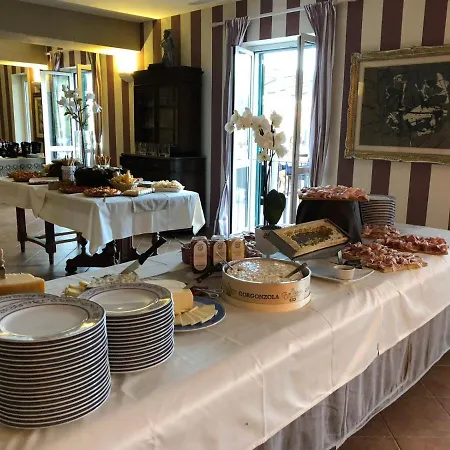 Tenuta Della Guardia 3* Гави